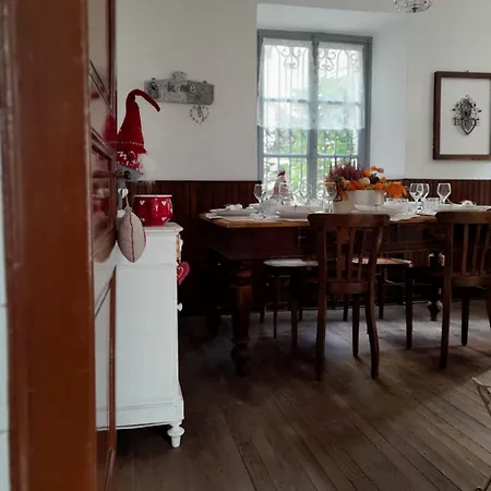 Bnbook Ca Du Val Apartment Falmenta